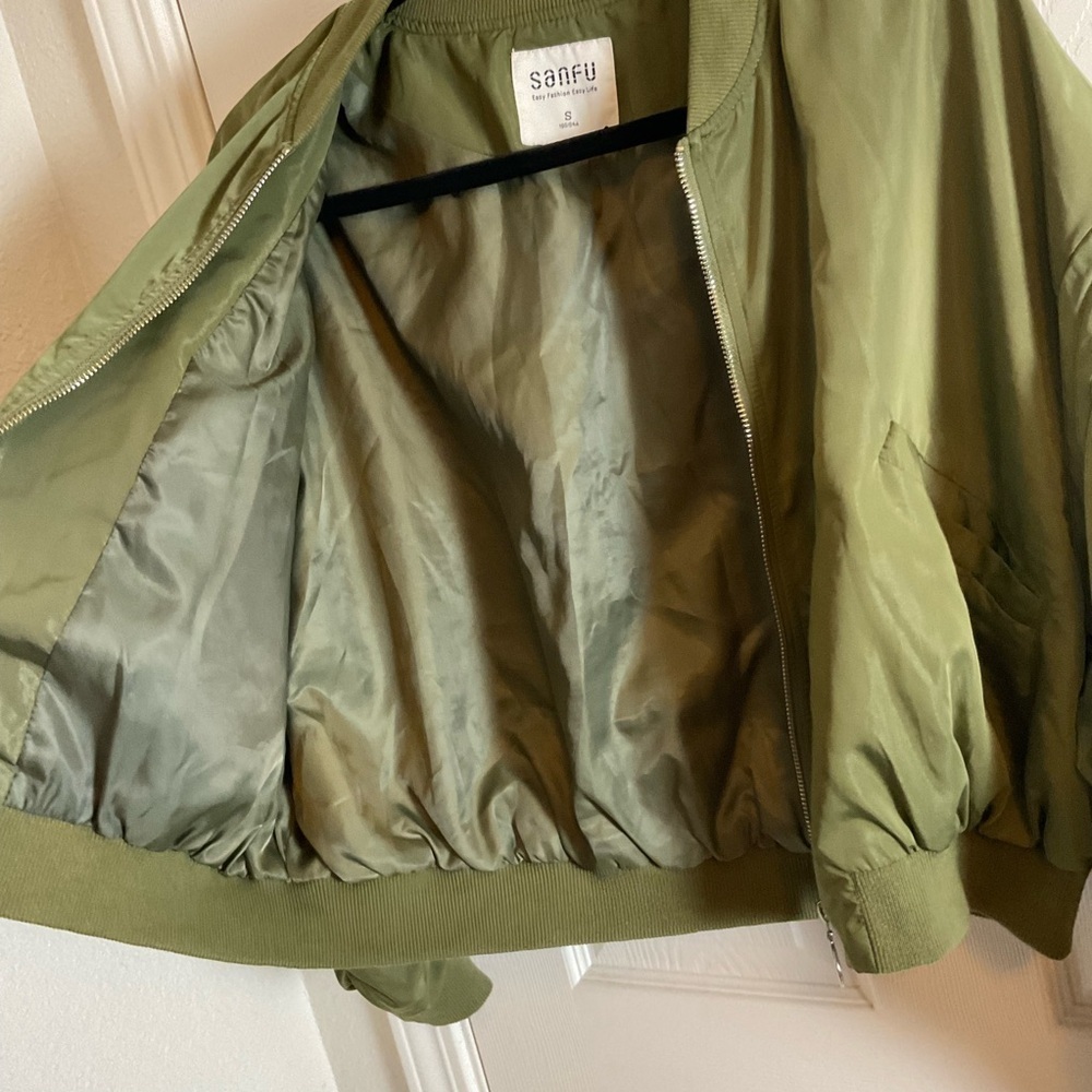 Sanfu Olive Green Cropped Bomber Jacket – Ruched Toggle Sleeves – Size S - Picture 6 of 12